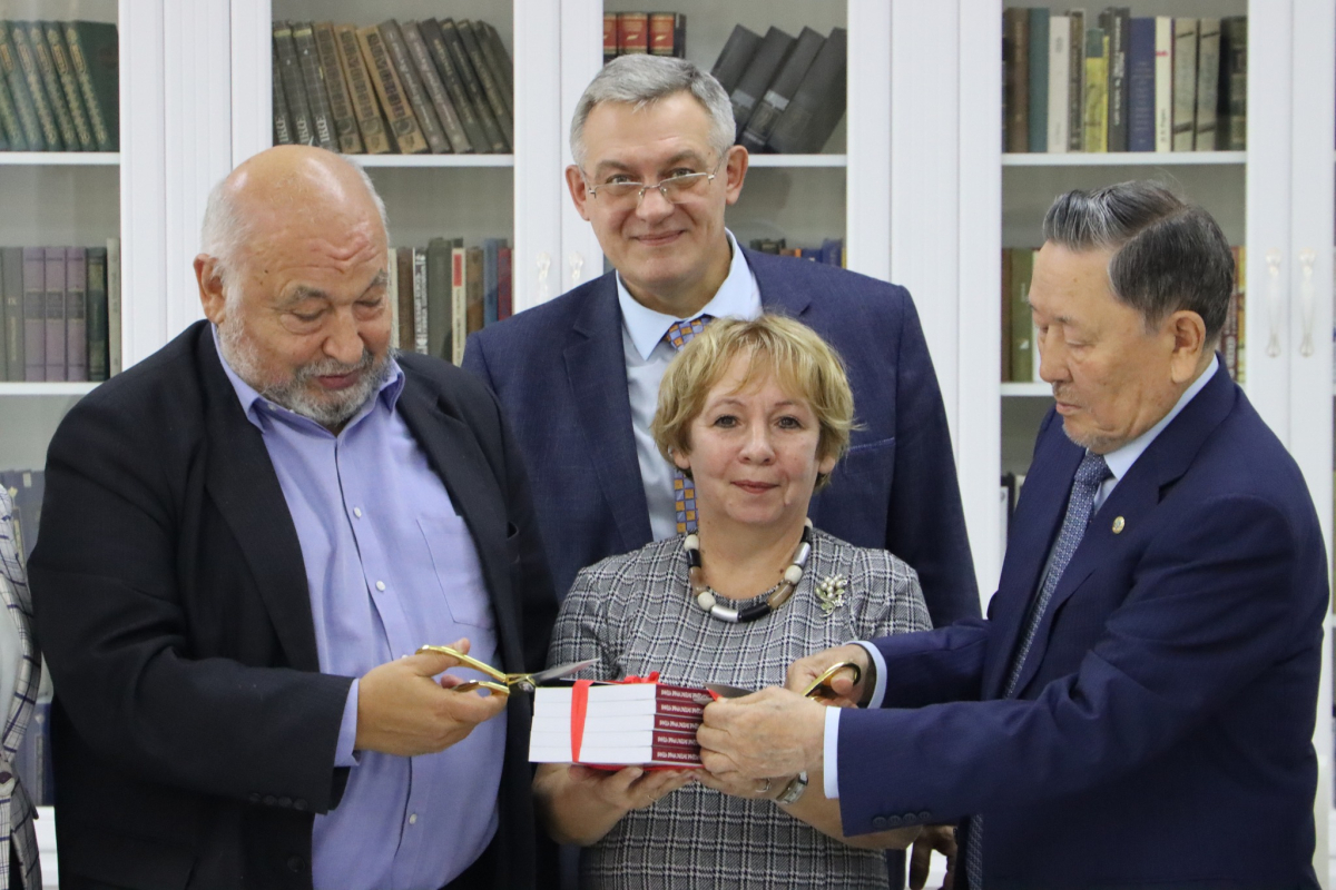 В Национальной академической библиотеке Республики Казахстан состоялась презентация сборника статей «Морис Шамис (Симашко)»